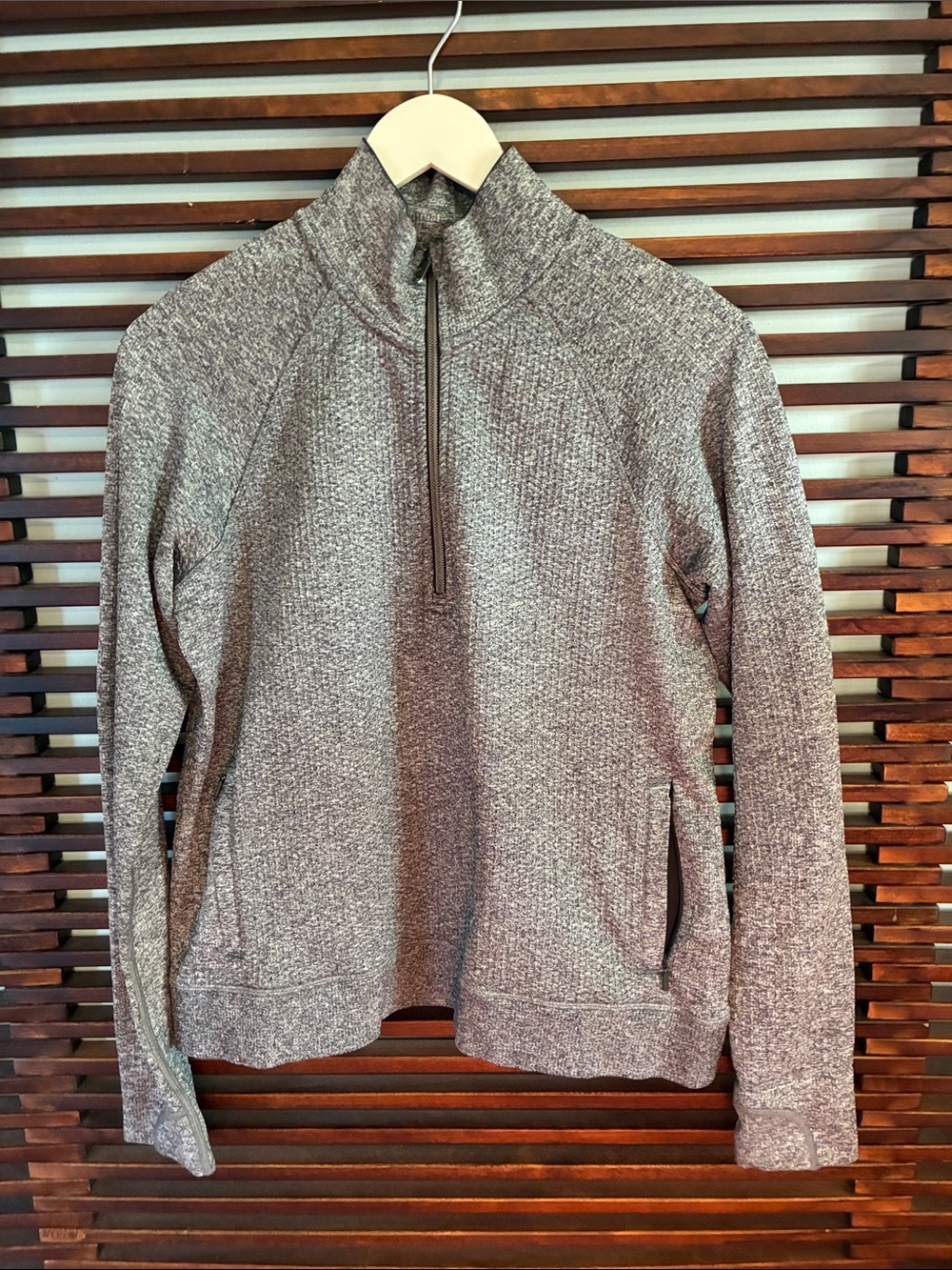 🎉NEW LISTING!🎉lululemon athletica Gray Zip-Up Jacket